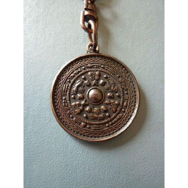 銅鏡キーホルダー 三角縁神獣鏡モデル 銅 Dokyo002 はにわ処さかもと 通販 Yahoo ショッピング