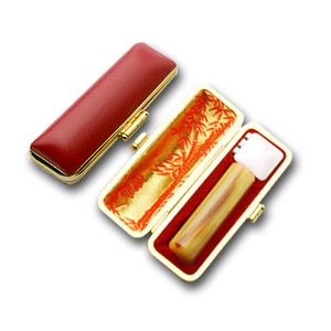 印鑑 はんこ 銀行印 牛角 中色（芯持） 13.5mm 印鑑ケース(赤-金枠)付き 個人印鑑 ハンコ 判子 名前 送料無料