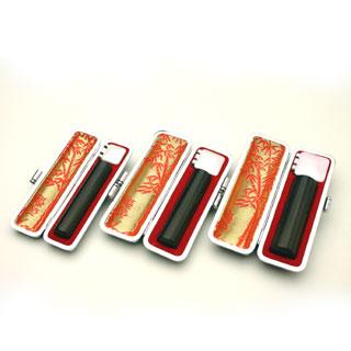印鑑 はんこ 実印 銀行印 認め印 XMLセット 3本セット (実印：18mm 銀行印：13.5mm 認印：13.5mm) 玄武（黒彩樺） 印鑑ケース(銀枠)付き 送料無料 | 