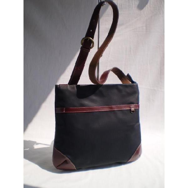 イタリアンマジック斜めがけバッグ |  | 01