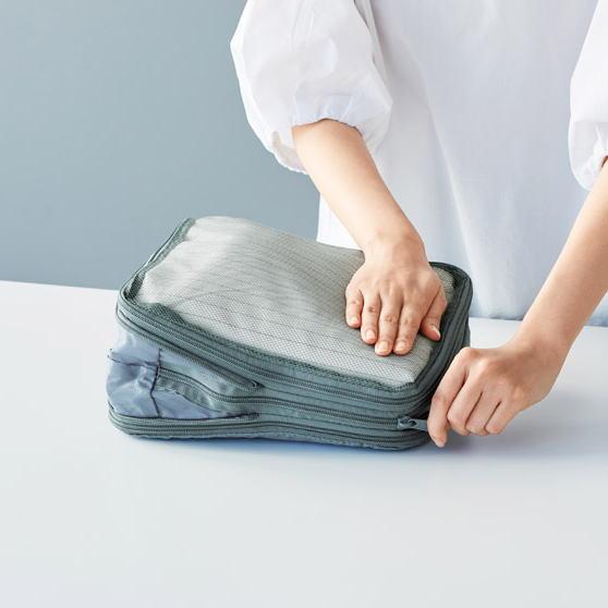 ツアライズ 両面開く トラベル 圧縮バッグ × 1個 : 販促品のよしやま