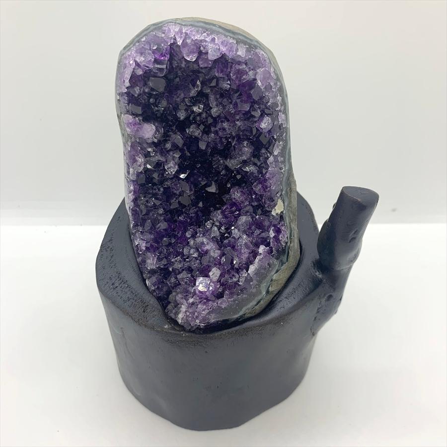 ウルグアイ産 アメジスト クラスター ドーム 天然石 原石 1点物 台座付き（1.29kg）04 |  | 02