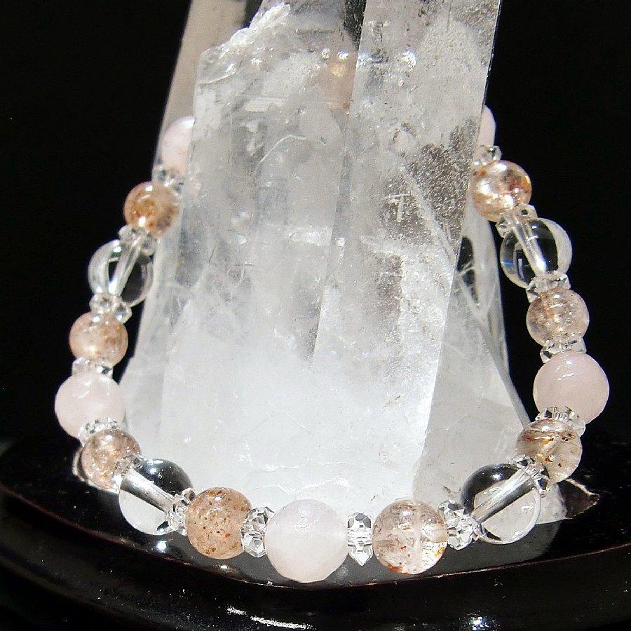 パワーストーンブレスレット ローズクォーツ・サンストーン・水晶ボタンカット【送料無料】 |  | 01