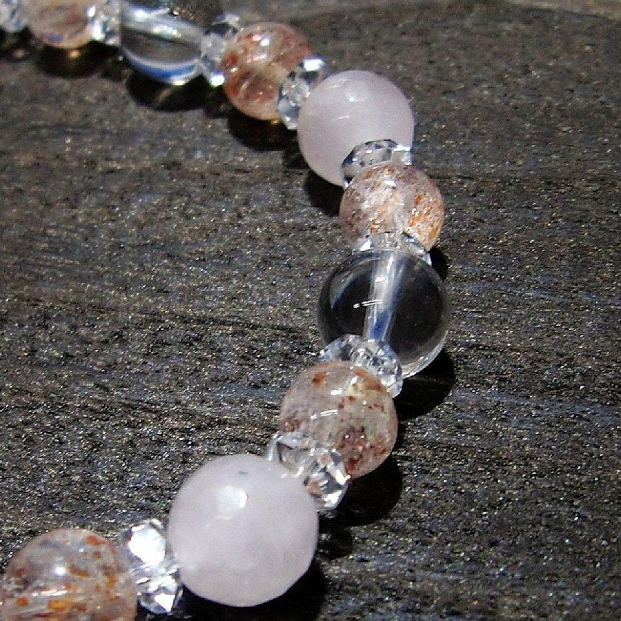 パワーストーンブレスレット ローズクォーツ・サンストーン・水晶ボタンカット【送料無料】 |  | 05