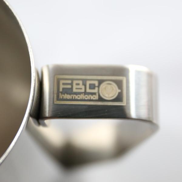FBC ハンドルトップ ロゴ ラテアートピッチャー 20oz. | ブランド登録なし | 01