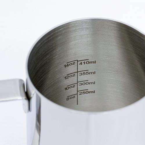 Rhinowares 内側2ヶ所目盛り付き ラテアートピッチャー 20oz. | ブランド登録なし | 03