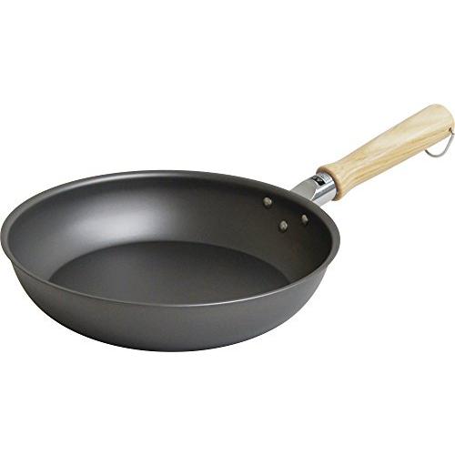 ウルシヤマ金属工業 鉄フライパン 24cm 鉄なのに軽量 面倒な使い始めの空焼き・油ならし不要 ガス・IH対応 窒化処理 日本製 SG製品 鉄匠 | 