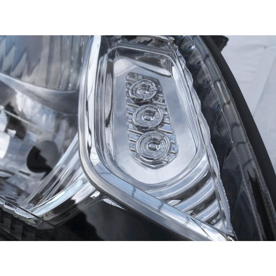 日野 デュトロ トヨタ ダイナ トヨエース ヘッドライト 現行 純正 