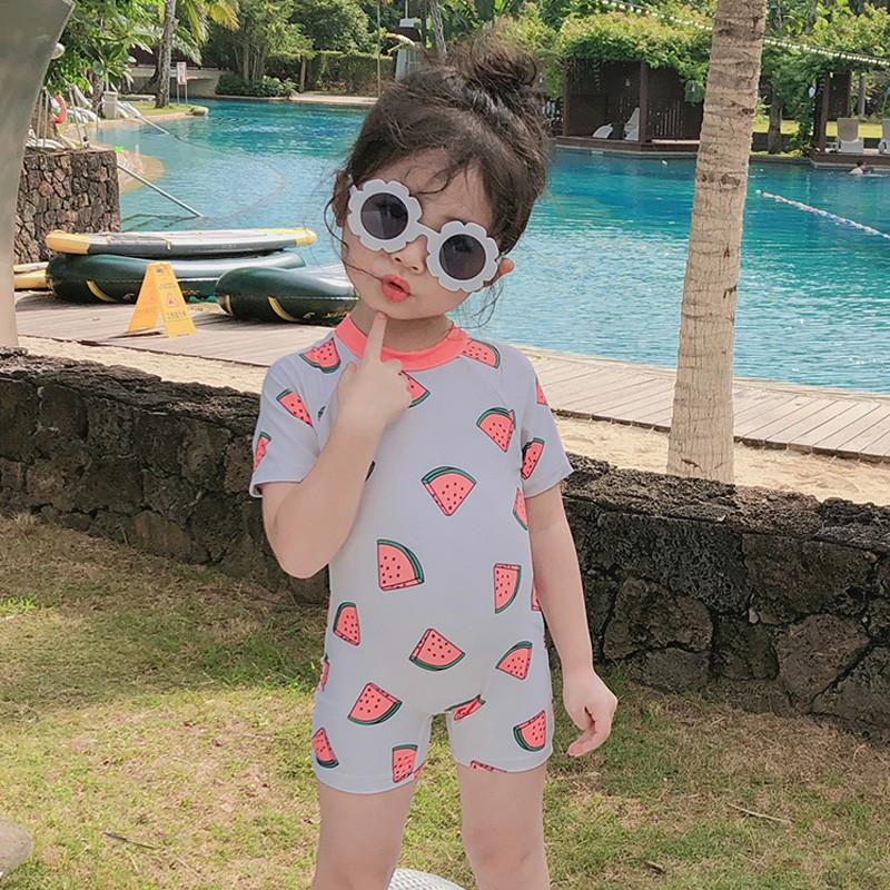 超可愛 子供服 一体型 女子 水着 スイカ柄 サロペット キッズ 女の子 女児用 キッズ アウトドア 温泉水泳 2 8歳 ビーチ 29 ハピネスキャメル 通販 Yahoo ショッピング