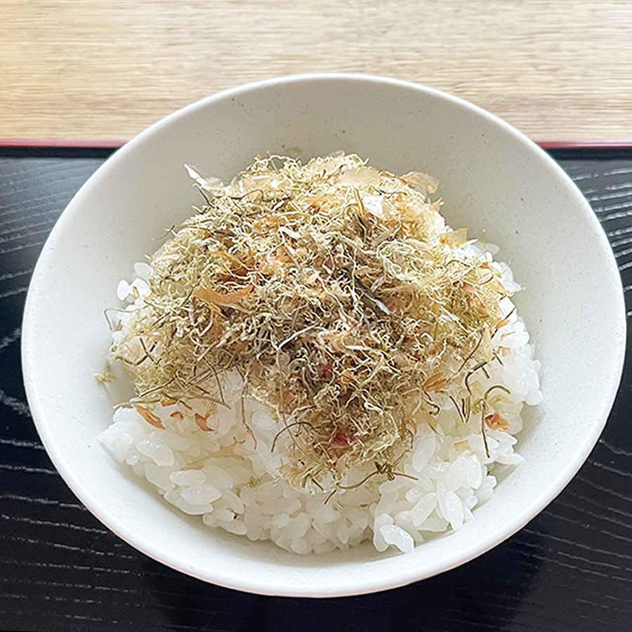 ねこぶまんま 昆布 40g 3袋 北海道産 ねこ足昆布 鰹節 削り昆布 お得 北海道 お取り寄せ グルメ 送料無料 Sky03 0 ハッピー ファッションストア 通販 Yahoo ショッピング