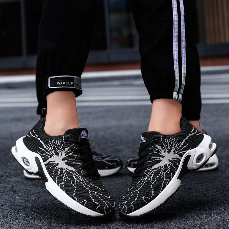 スニーカー メンズ ランニングシューズ レディース ウォーキング 厚底 疲れにくい 通気性 軽量 スポーツ カジュアル かっこいい 靴 韓国風 Qlx30 ハッピー デリバリー 通販 Yahoo ショッピング