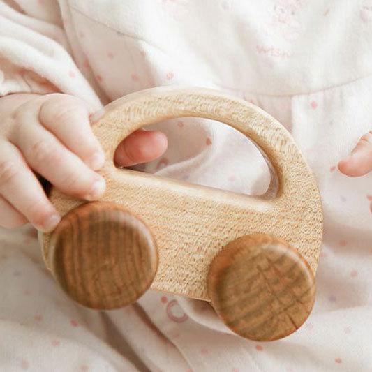 おもちゃ 赤ちゃん 『 つるつる木の車 』 ホビー ベビー用品 子ども 