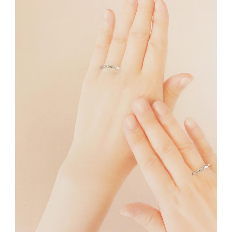 リング 指輪 レディース メンズ 一粒 ダイヤモンド マリッジ 結婚指輪 プラチナ Pt 900 Pilot パイロット 金属アレルギー 刻印無料 ライン ツイスト 光沢 P351Dの画像