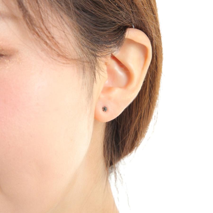 プラチナ ピアス ブラックダイヤモンド 一粒 3mm 0.18ct ローズ プラチナ ピアス ブラックダイヤモンド 一粒 3mm 0.18ct ローズ