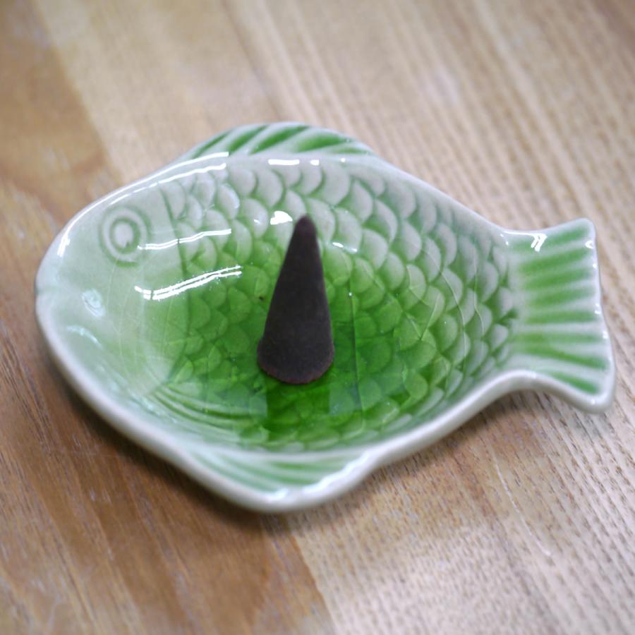 タイ陶磁器セラドン 魚型香皿 : HAPPYHOUR - 通販 - Yahoo!ショッピング