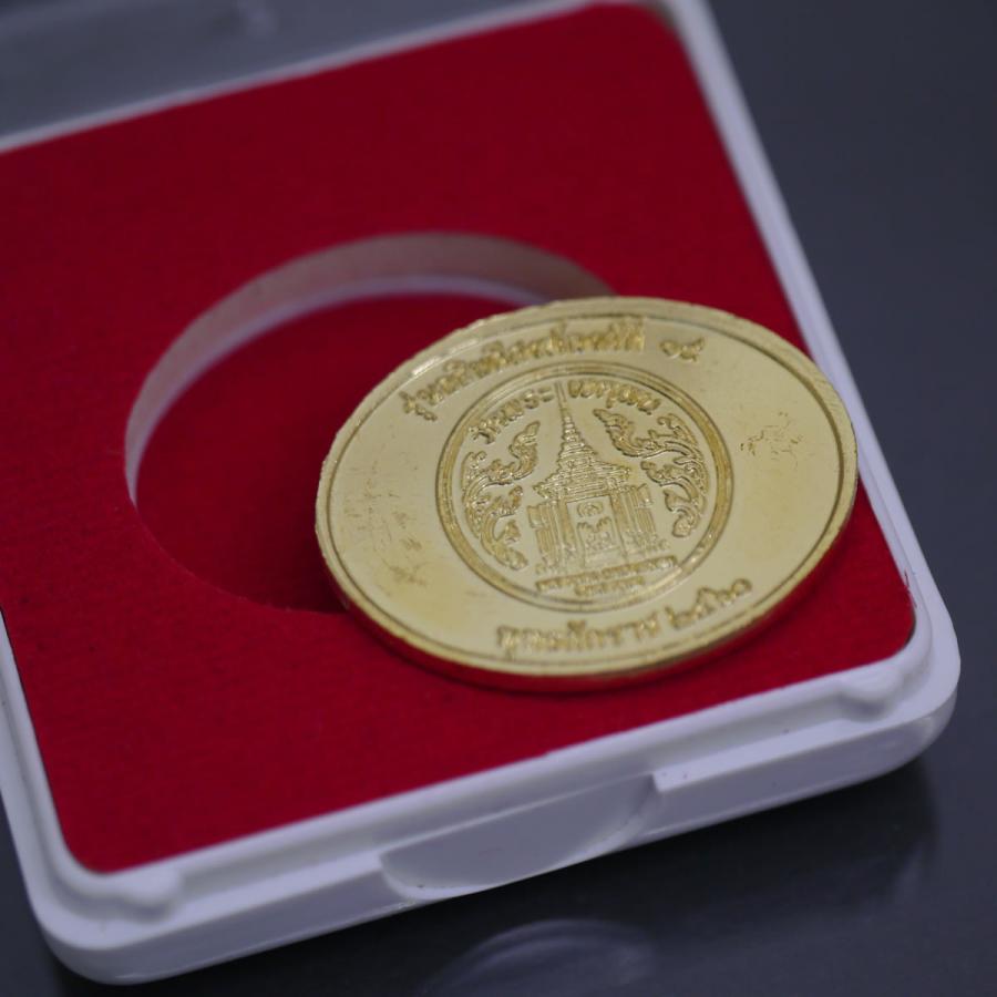 タイ-ワット・ポーのプラクルアン 涅槃物ゴールドメダル 2024年仕入品