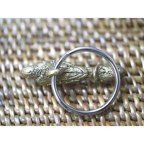 巨大なペニスと鳥の真鍮製キーホルダー タイのお守り エスニック