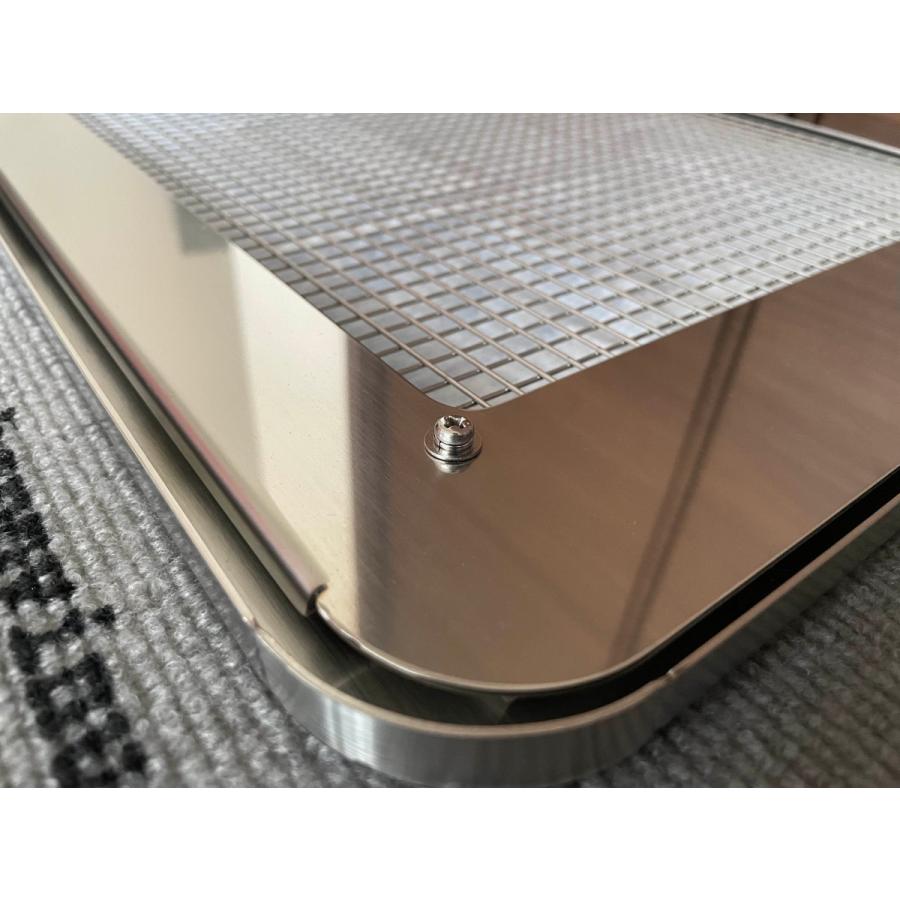 お洒落 レギュラーサイズ トイレボード用トレー付 ステンレス おしゃれ 高級犬用トイレ 日本製 リビング設置におしゃれです Dprd Jatimprov Go Id