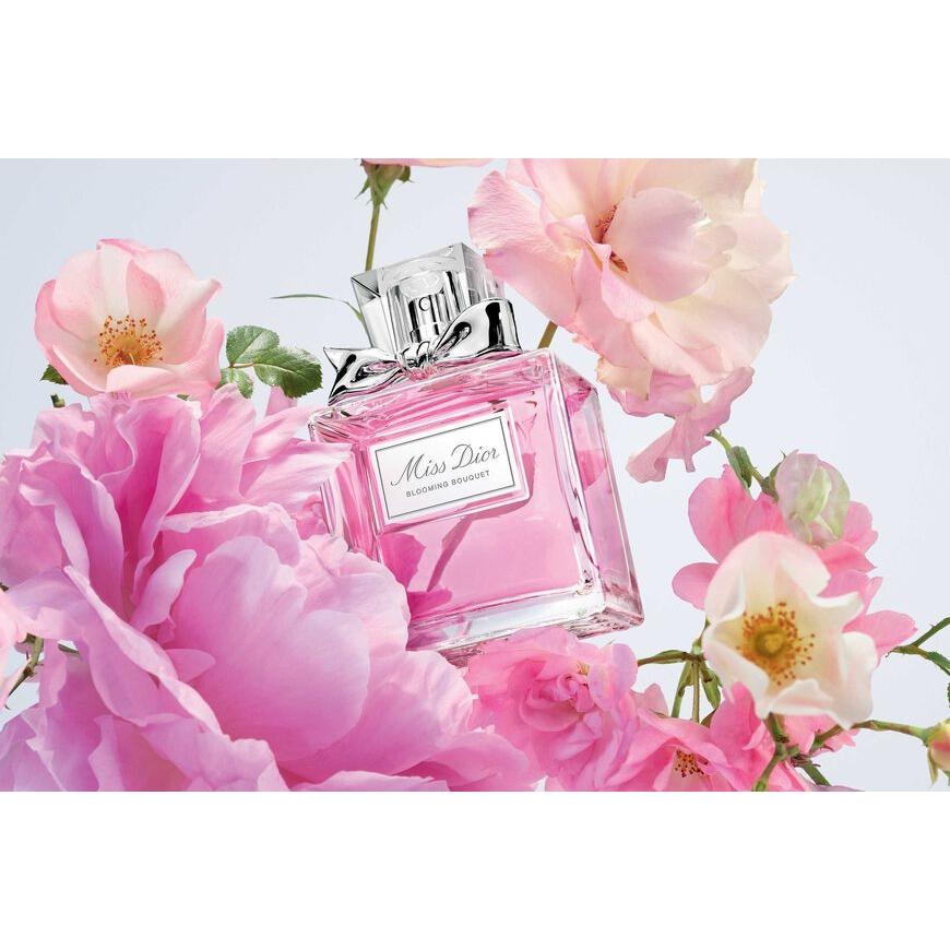Dior ミス ディオール ブルーミング ブーケ 国内正規品 オードゥ トワレ 30ml 即納 Missdior01 Happy Mall 通販 Yahoo ショッピング
