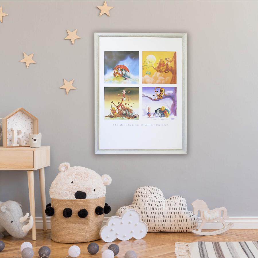 額入りポスター ディズニー くまのプーさん ＜CP DS17 ディズニー The Many Seasons of Winnie the Pooh ＞ 幅680mm×高さ875mm インテリア 額入り