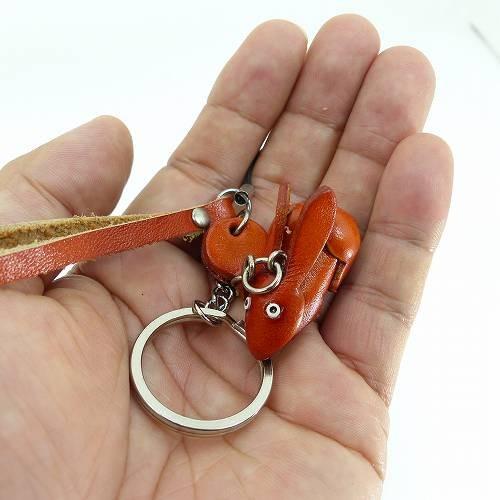 キーホルダー 牛革 本革 レザー ウサギ 兎 手作り ハンドメイド A