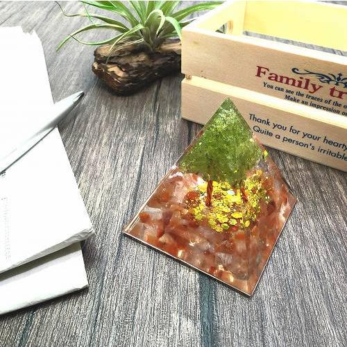 ピラミッド型 パワーストーン オブジェ ローズクオーツ 木