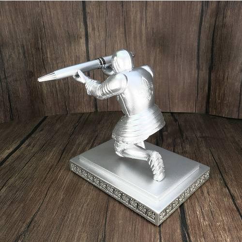 楽天市場】ペンスタンド 騎士の通販 騎士フィギュア付きボールペン 兜