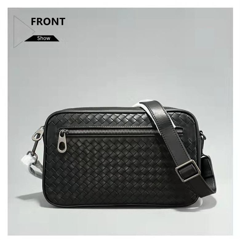黒いレザー編み込みショルダーバッグ 黒いレザー編み込みショルダーバッグ 黒いレザー編み込み