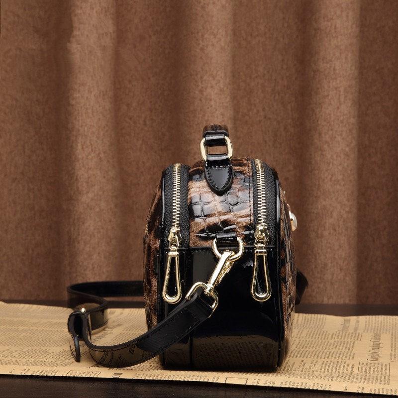 カイノリョウヘイ 様　RRL レザーショルダーバック カイノリョウヘイ 様 RRL レザーショルダーバック - メルカリ