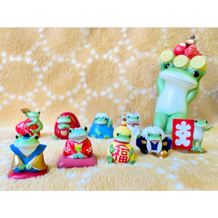 ダイカイ コポー ガーデン 縁起物を抱えたカエル 8.6×6.5×19.5cm 73720 グリーン |  | 01