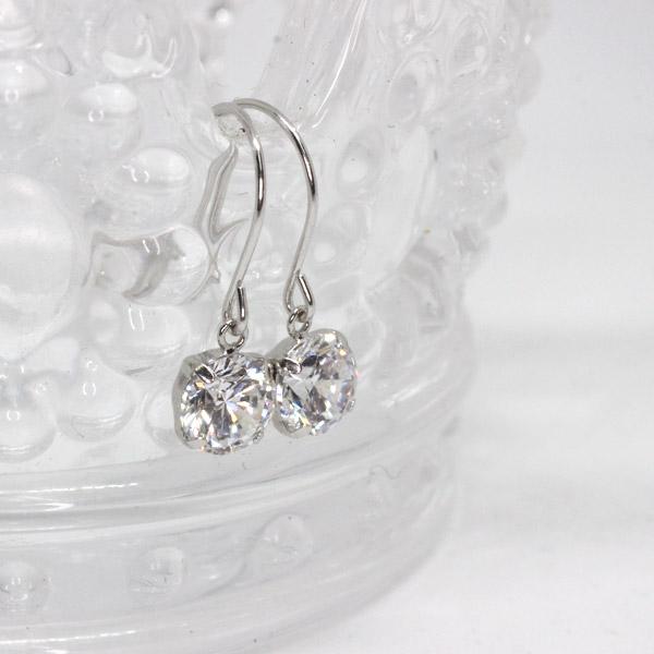 ☆*様 K10ホワイトゴールド フックピアス K10/ホワイトゴールド/フック/ピアス/プレゼント/レディース/ギフト
