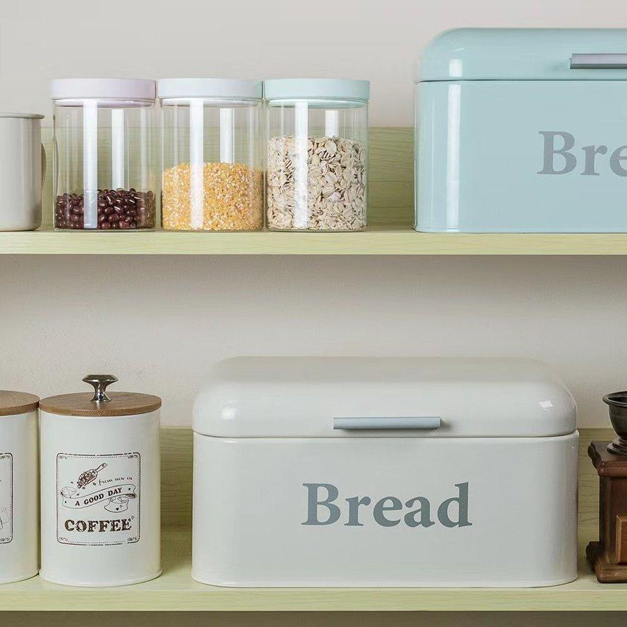 安い購入 保存容器 ケース アンティーク調の収納ボックス 木製の脚と取手でオシャレな作り ボワットボックス ブレッドケース 350 235 225ｍｍ 収納 大容量 雑貨 オシャレ 可愛い キッチン 台所用品 新色入荷 本文読んでね Www Threeriversofs Com