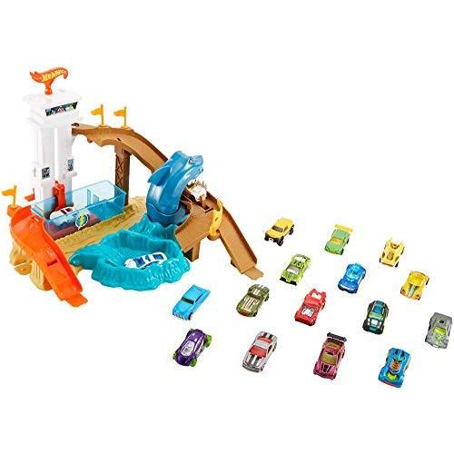 Hot Wheels Color Shifters Sharkport Showdown Playset with 18 Cars