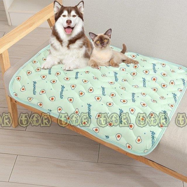 ペット ひんやりマット 冷却シート 犬 ワンちゃんの体温を下げる 半額sale 暑さ対策 人猫犬用クールマット マットひんやりシート涼感冷感マット熱中症 やペット用