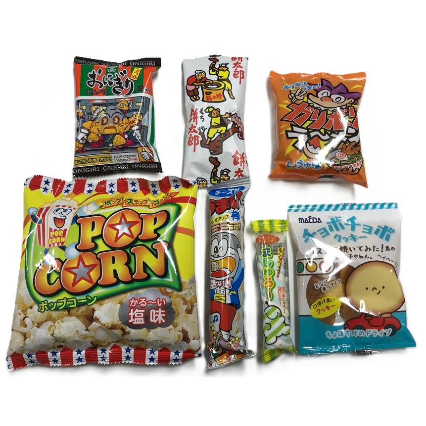 300円　お菓子 駄菓子 詰め合わせ スヌーピー ビッグサイズ 大判 巾着袋入り 駄菓子７品入り 卒園 卒業 子ども会 景品 プレゼント こども |  | 06