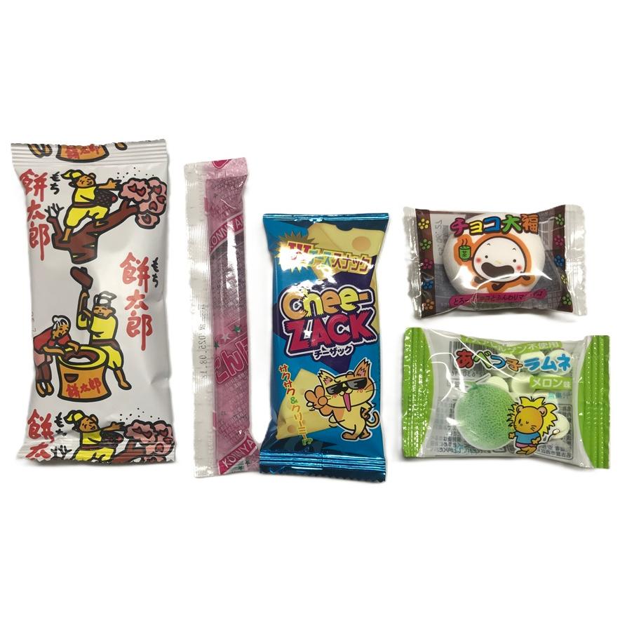 お菓子 駄菓子 詰め合わせ スヌーピー 巾着袋入り １５０円 お菓子５品入り 小分け 個包装 子供会 イベント用 景品 |  | 01
