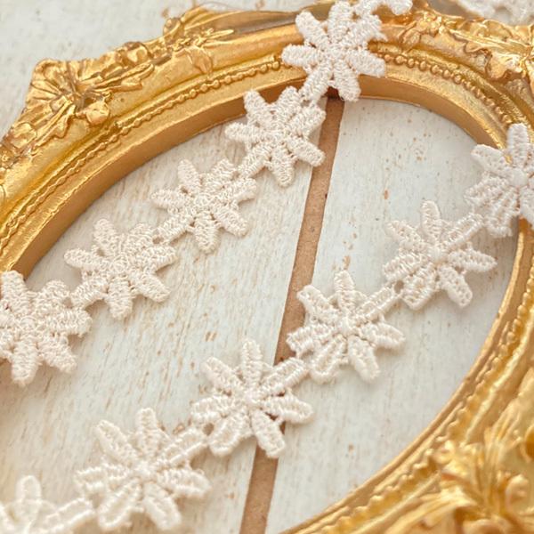 日本製　マスクレースおしゃれ 秋冬 ネックストラップ 金属アレルギー対応 マスクコード ストラップ レース 花柄 マスク ストラップ マスクバンド （ゴールド） |  | 17