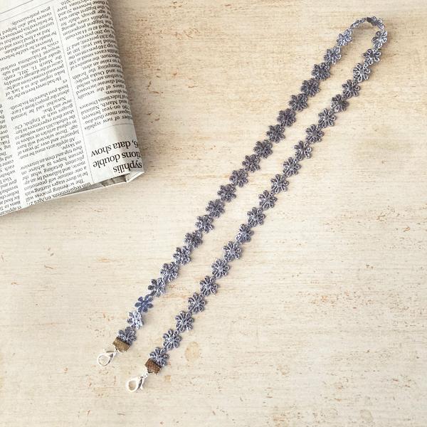 日本製 マスク 首かけクリップ ネックストラップ 金属アレルギー対応 マスクコード ストラップ レース 花柄 マスク ストラップ　（シルバー） |  | 15