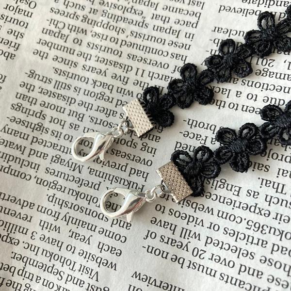 日本製 マスク 首かけクリップ ネックストラップ 金属アレルギー対応 マスクコード ストラップ レース 花柄 マスク ストラップ　（シルバー） |  | 17