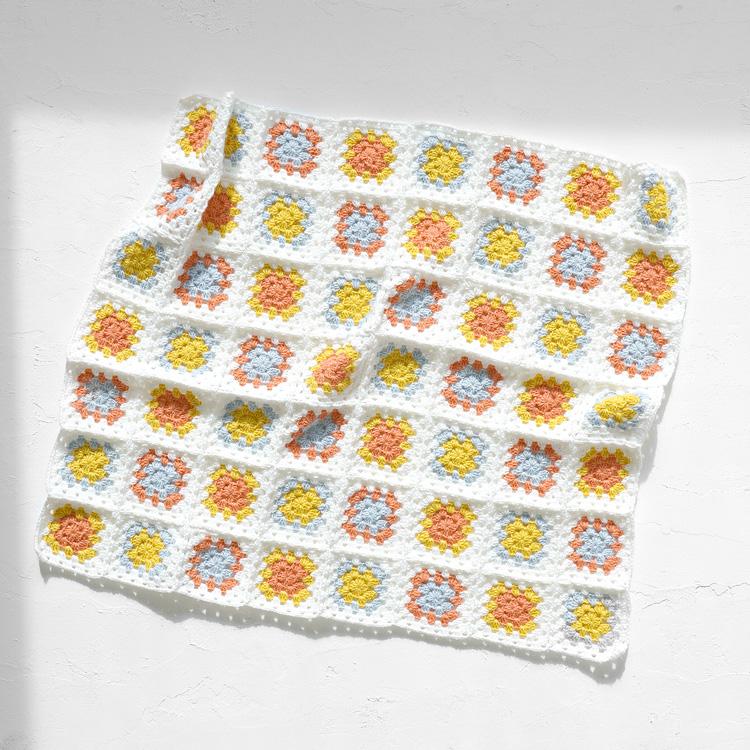 原ウール knitworm 編み物キット #4-2 モチーフつなぎのおくるみ 原ウール knitworm 編み物キット #4-2 モチーフつなぎのおくるみ