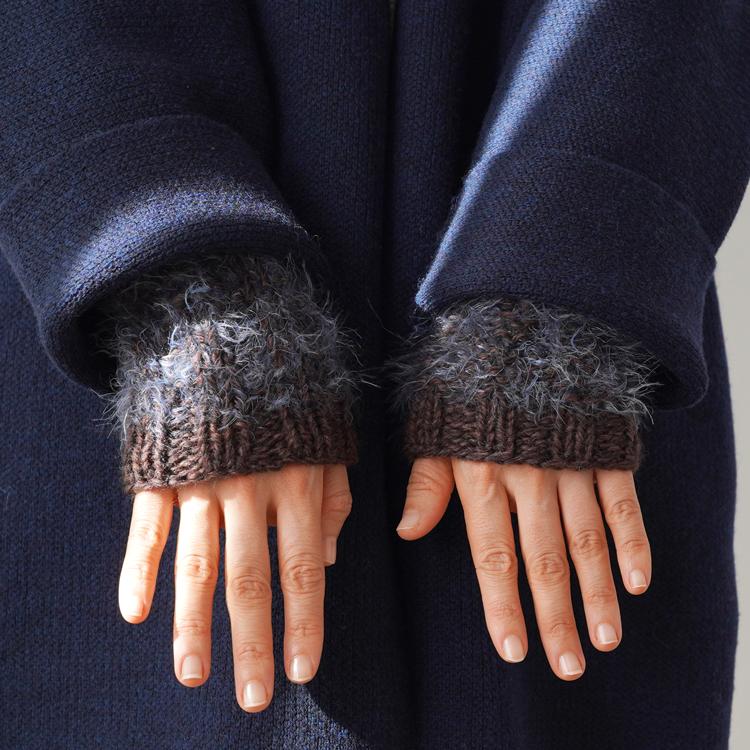 編み物キット #7-11 ふわふわのショートアームウォーマー 編み物 毛糸