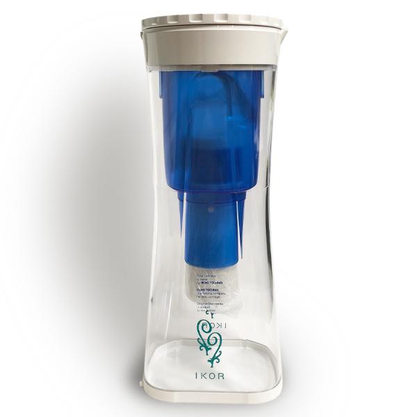 IKOR ポット型浄水器】コンパクトで冷蔵庫にも綺麗に収納 横倒し