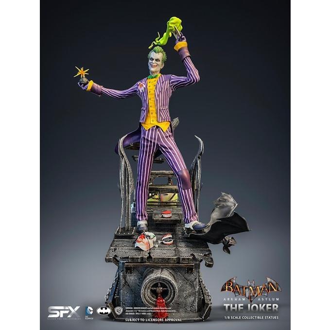 バットマン アーカム・アサイラム 1/8スケールスタチュー バットマン アーカム・アサイラム 1/8スケールスタチュー