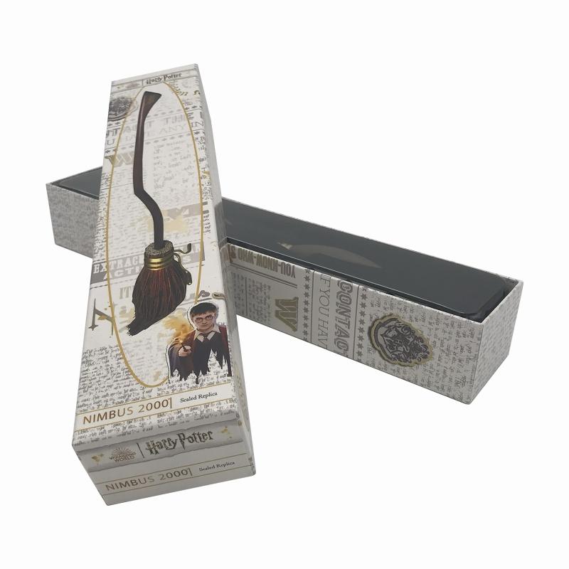 ハリー・ポッター/ ニンバス2000 スケールプロップレプリカ 【予約