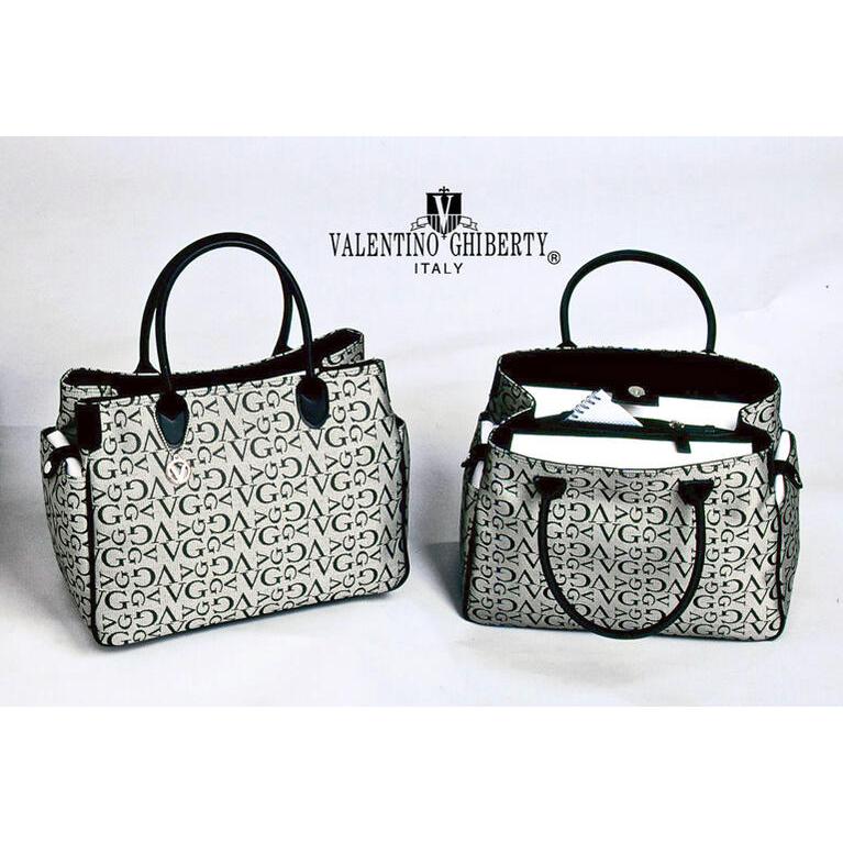 VALENTINO（ヴァレンティノ） バッグインバッグ Valentino Ghiberty