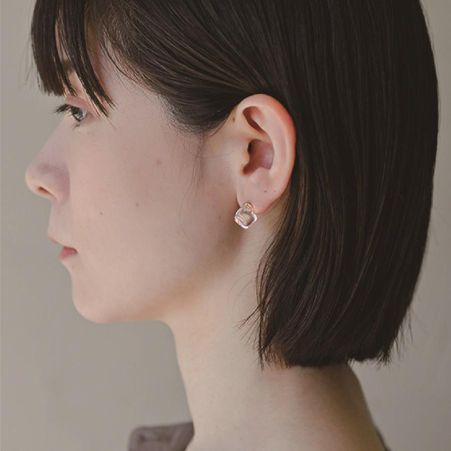 ピアス フロート HARIO Lampwork Factory ガラスのアクセサリー 日本製 ハンドメイド 氷 おしゃれ ギフト プレゼント ハリオ ランプワークファクトリー LWF 公式の画像