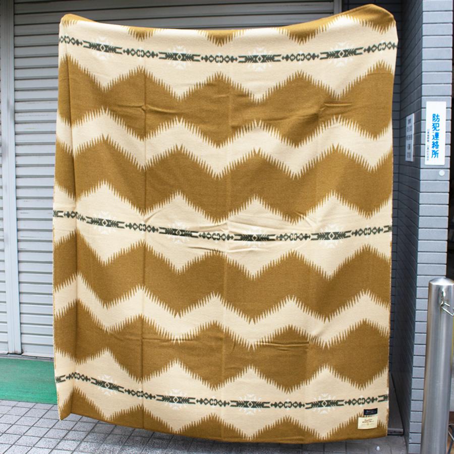 BasShu（バッシュ） ウールブランケット 153×180 ボーダー ネイティブ