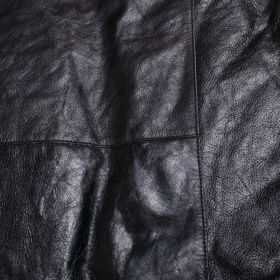 VOO（ヴォー） 【セール40%OFF】 EXELEZA REV VEST バッファローレザー