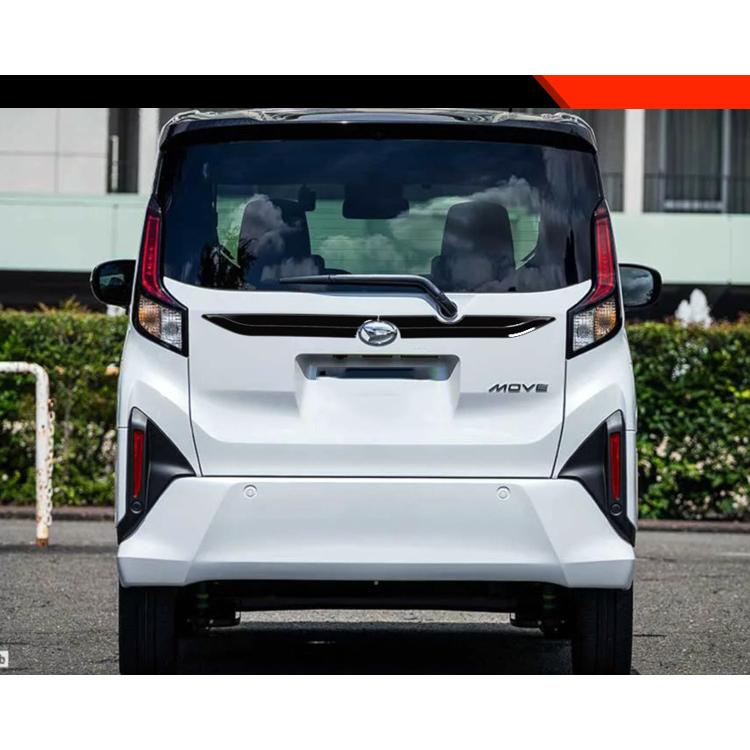 新型ムーヴ テールゲートトリム ダイハツ MOVE LA850S LA860S オシャレ