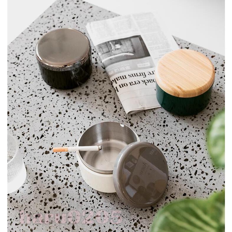 晴灰皿 ふた付き 卓上 おしゃれ ステンレス製 客室 オフィス カー 車 屋外 室内 タバコ 卓上灰皿 蓋付き ビジネス 防風 防臭 持ち運びに便利 父 ギフト 在庫有